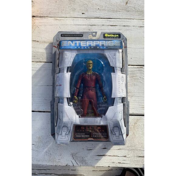 NIB "Star Trek Enterprise" Silik Figurine - Picture 1 of 7